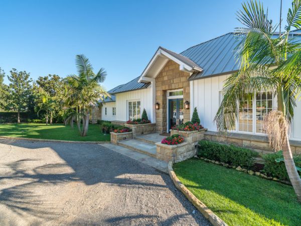 Santa Barbara County Home 999065