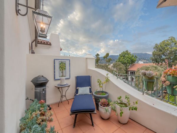 Santa Barbara County Condo 999068