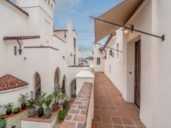 Santa Barbara County Condo 999068