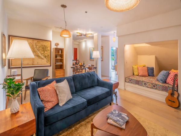 Downtown Santa Barbara Vacation Home Stroll To Beach & Dining