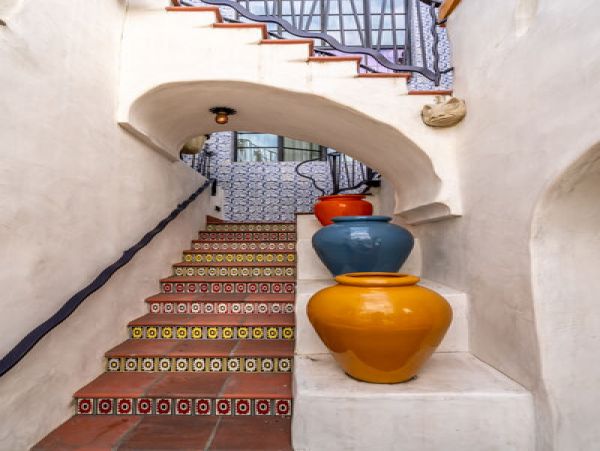 Downtown Santa Barbara Vacation Home Stroll To Beach & Dining