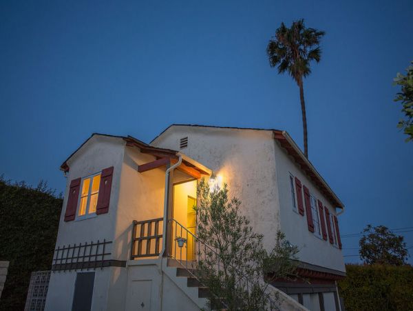 Santa Barbara County Home 999074