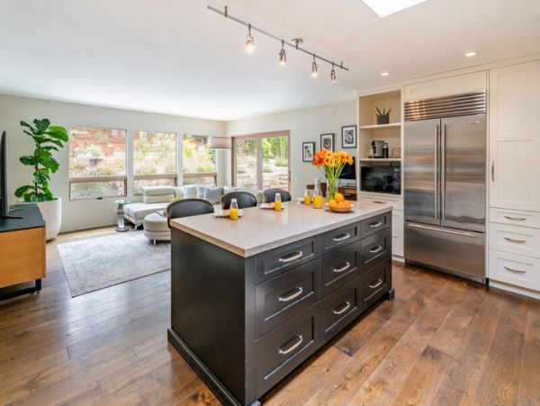 Montecito Four Bedroom Vacation Residence