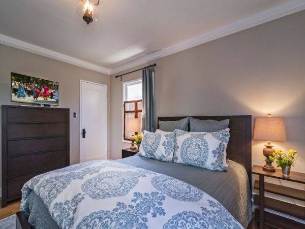 Santa Barbara County Home 999076