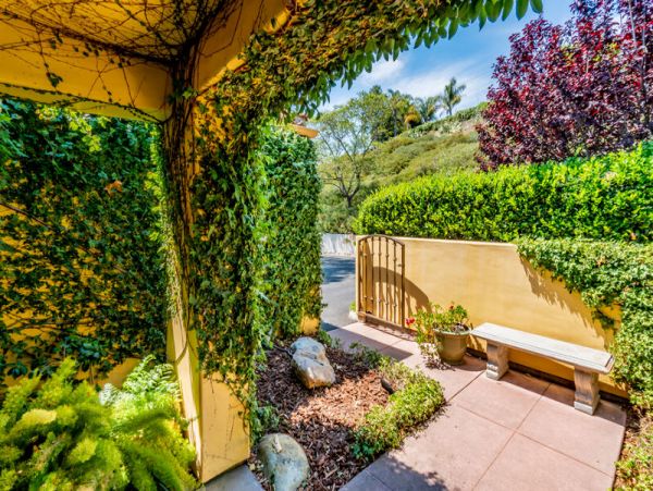 Santa Barbara County Home 999078