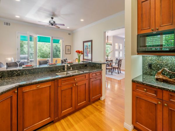 Santa Barbara County Home 999078