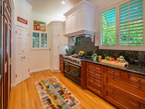 Santa Barbara County Home 999078