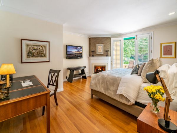 Santa Barbara County Home 999078