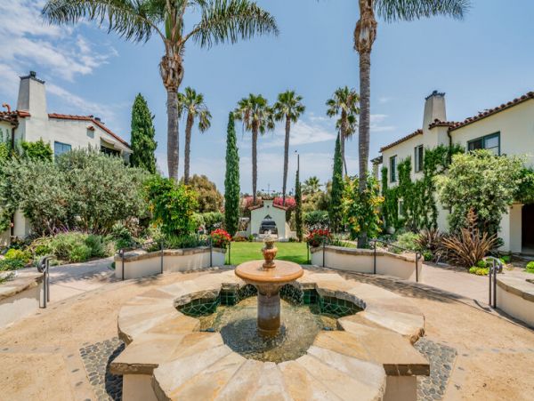 Santa Barbara Beautifully Appointed Two-Bedroom Vacation Rental