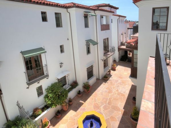 Santa Barbara County Condo 999082