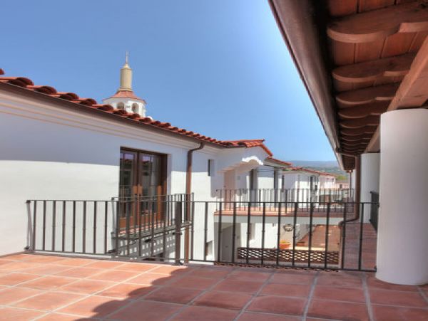 Santa Barbara County Condo 999082