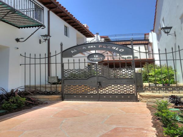 Santa Barbara County Condo 999082