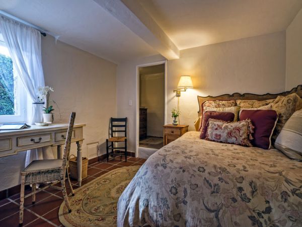Santa Barbara County Home 999083