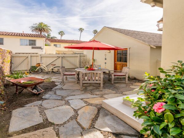 Santa Barbara County Home 999086