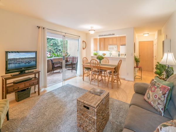 Santa Barbara County Condo 999087