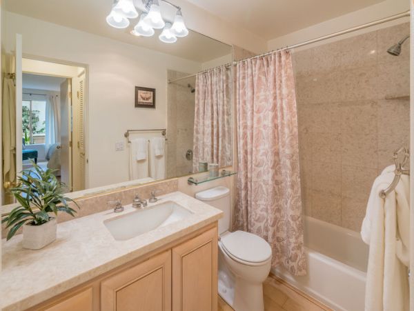Santa Barbara County Condo 999087
