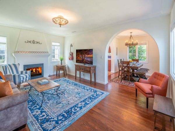 Santa Barbara County Home 999089
