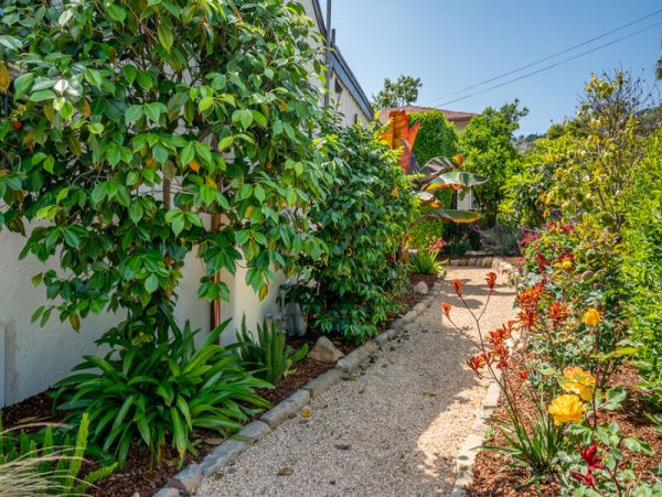 Santa Barbara County Home 999089
