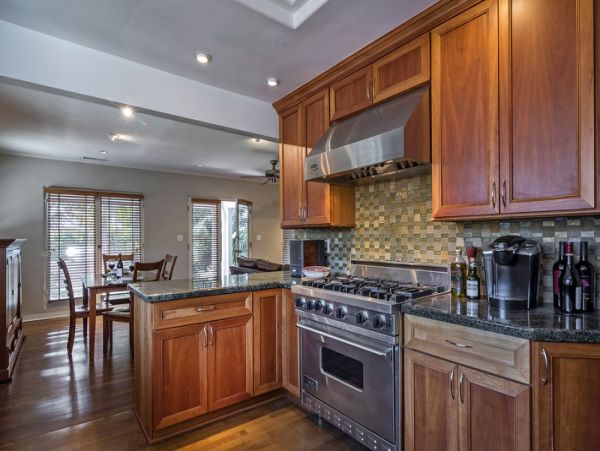 Santa Barbara County Home 999093