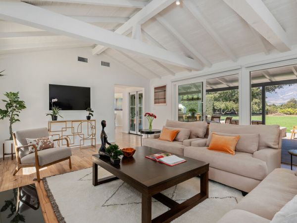 Santa Barbara County Home 999096