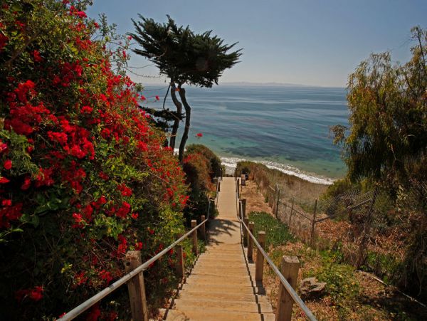 Santa Barbara County Home 999097