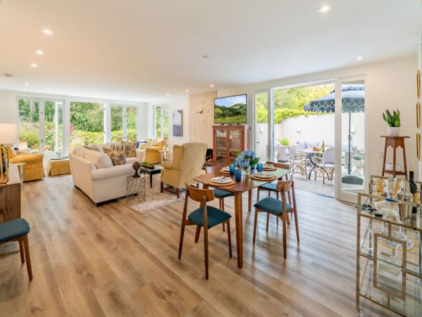 Santa Barbara County Home 999099
