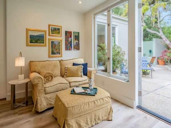 Santa Barbara County Home 999099