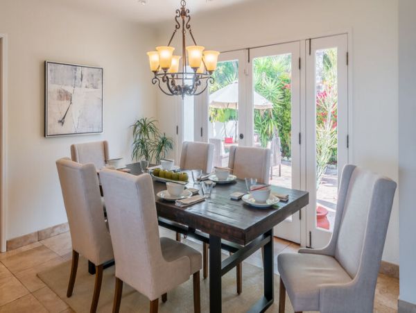Four Bedroom House in Santa Barbara