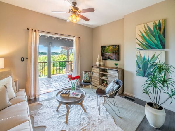 Four Bedroom House in Santa Barbara