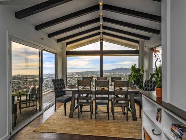 Santa Barbara County Home 999102