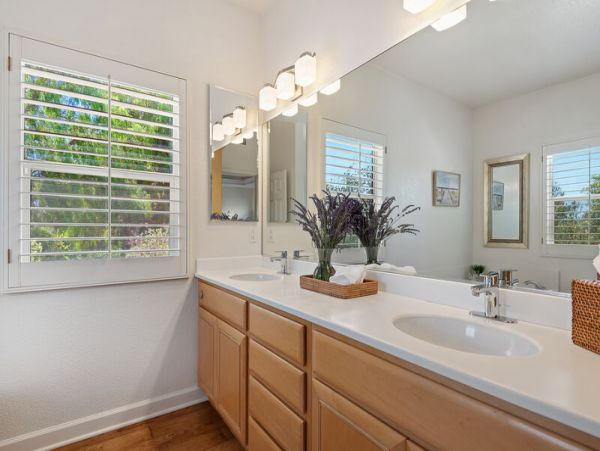 Santa Barbara County Condo 999103