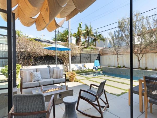 Luxury Vacation Pool Home in La Jolla Sleeps 12 Guests