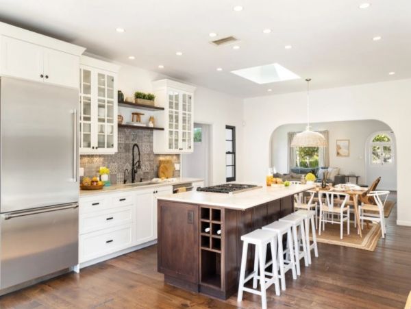 Luxury Vacation Pool Home in La Jolla Sleeps 12 Guests