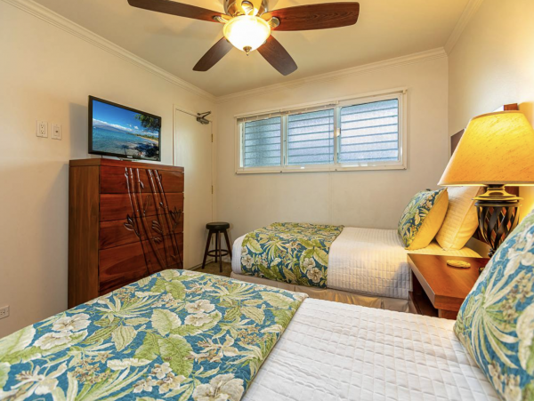 Two Bedroom Condo With Full Ocean Views & Steps To The Beach