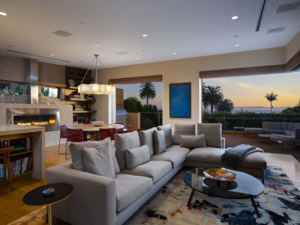Luxurious Vacation Villa in Montecito With Pool 7 Guests