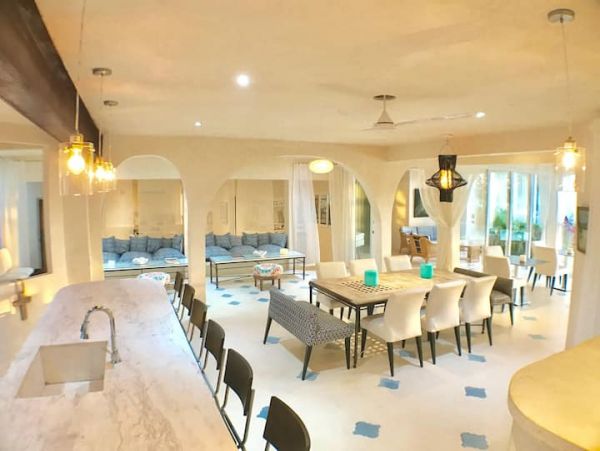 Oceanfront Vacation Home in Islas Mujeres Cancun - 16 Guests