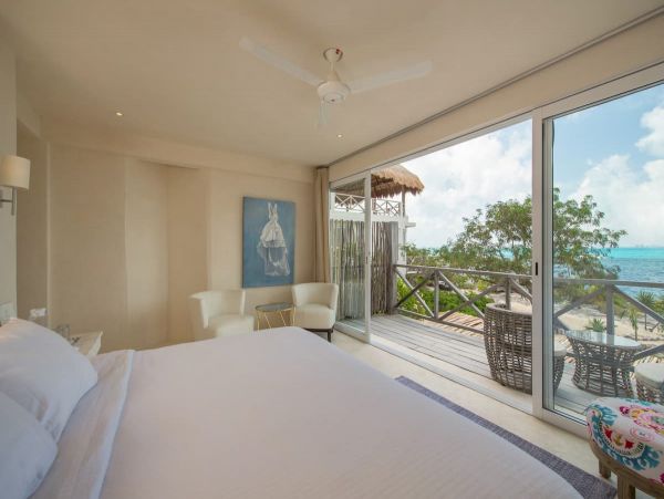 Oceanfront Vacation Home in Islas Mujeres Cancun - 16 Guests