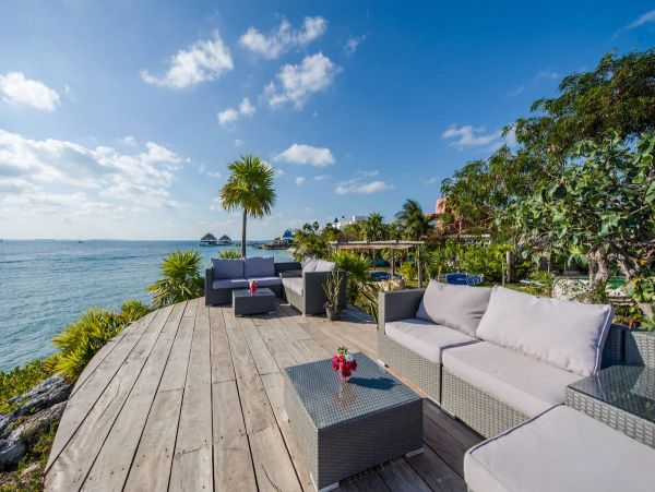 Oceanfront Vacation Home in Islas Mujeres Cancun - 16 Guests