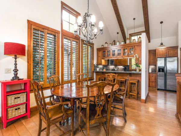 Ski in Ski Out Four Bedroom Vacation Home in Edwards