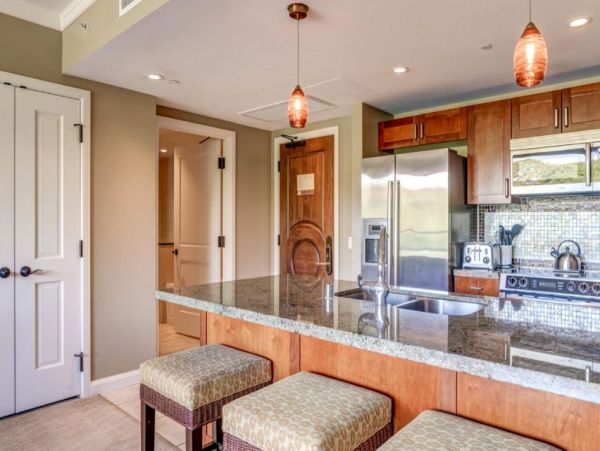 Beautiful 1 Bedroom Kaanapali Vacation Condo