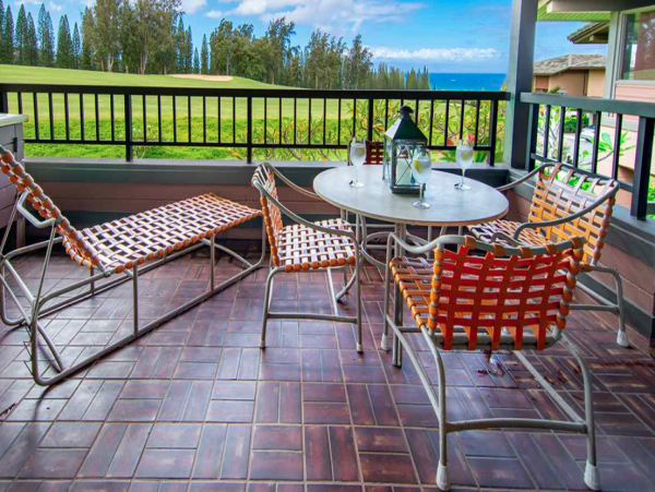 Spacious Vacation Condo in Kapalua One Bedroom Sleeps 4