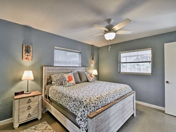 Newly Renovated Vacation Home in Sarasota with Pool