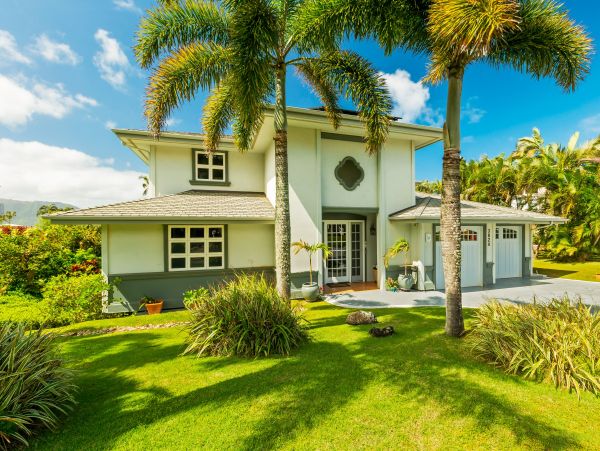 Stunning Views from this Five Bedroom luxury home