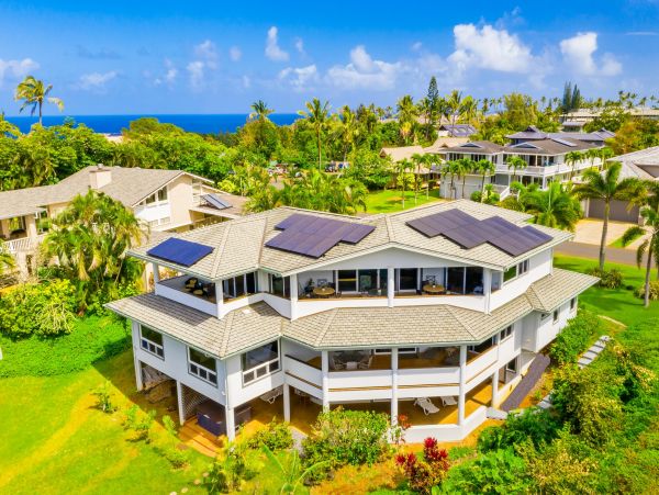Stunning Views from this Five Bedroom luxury home