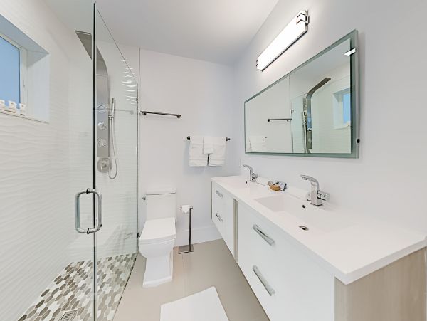 Fort Lauderdale Upscale 3 Bedroom Getaway with Private Pool