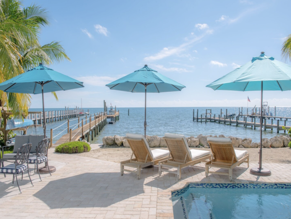 Ocean Front Vacation Home 5 Bedrooms Pool Islamorada Beach