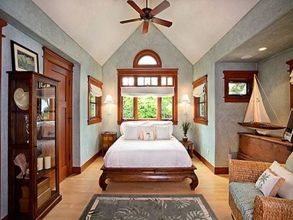 Luxury Beachfront Lahaina Vacation Rental House
