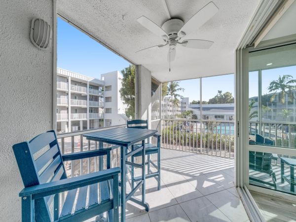 Middle Gulf Drive Condo rental in Sanibel