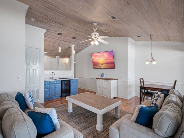 Beaches of South Walton Beachfront Vacation Home 20 Guests