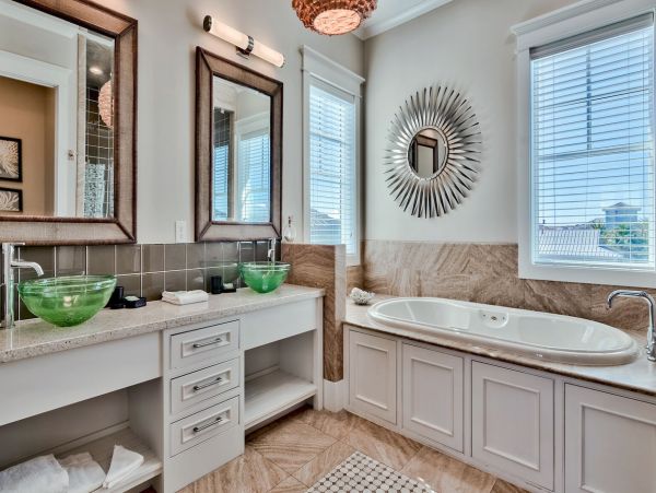 Miramar Beach 8 Bedrooms Vacation Home Gulf and Lakes Views